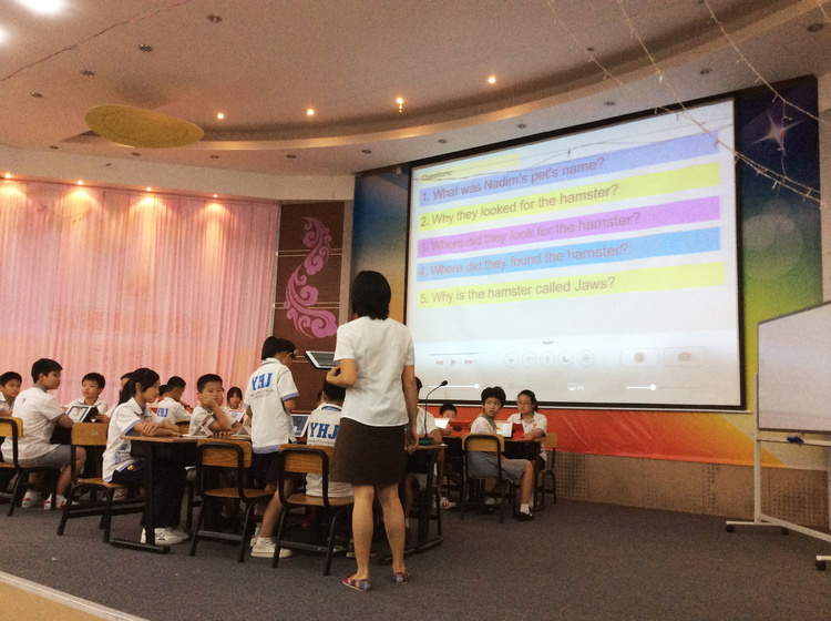 Ӣ������Ķ�