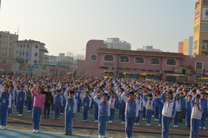 ����ѧУ����������ʱ�� ����������ǰ��