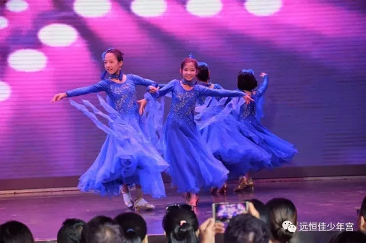 BOB�������깬�������ٶ��ǹ��������ڵ���̨DV����Ƶ��ֱ���ֳ�