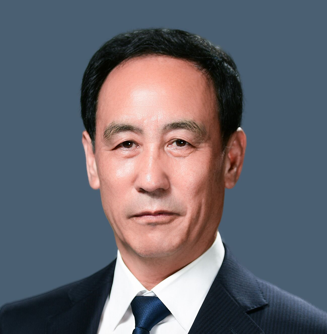 ���˹�:������Ӣ��ʵ��ѧУУ��