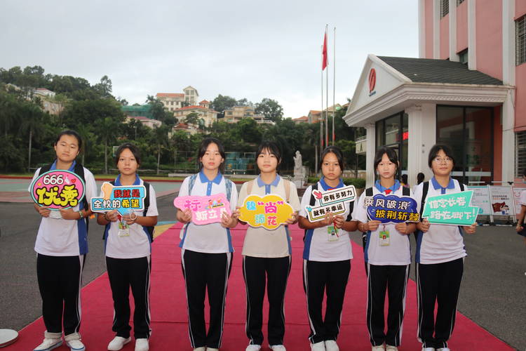 ��ѧ����������ϵĹ���