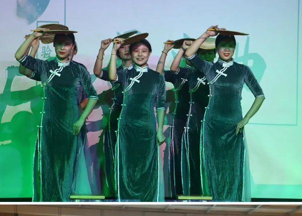 ϲӭ��Բ���������ؽ�������