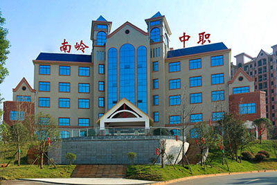 ������BOB���������е�ְҵѧУ